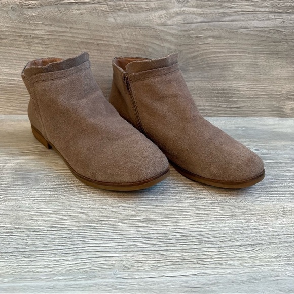 Steve Madden Fannia brown leather slip on ankle boot with inside zipper size 9.5 - Picture 4 of 13